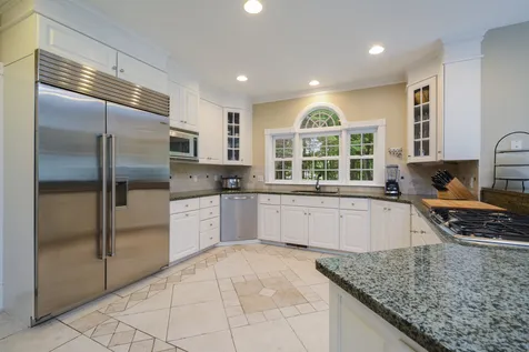 56 Ridge Road Concord NH 03301