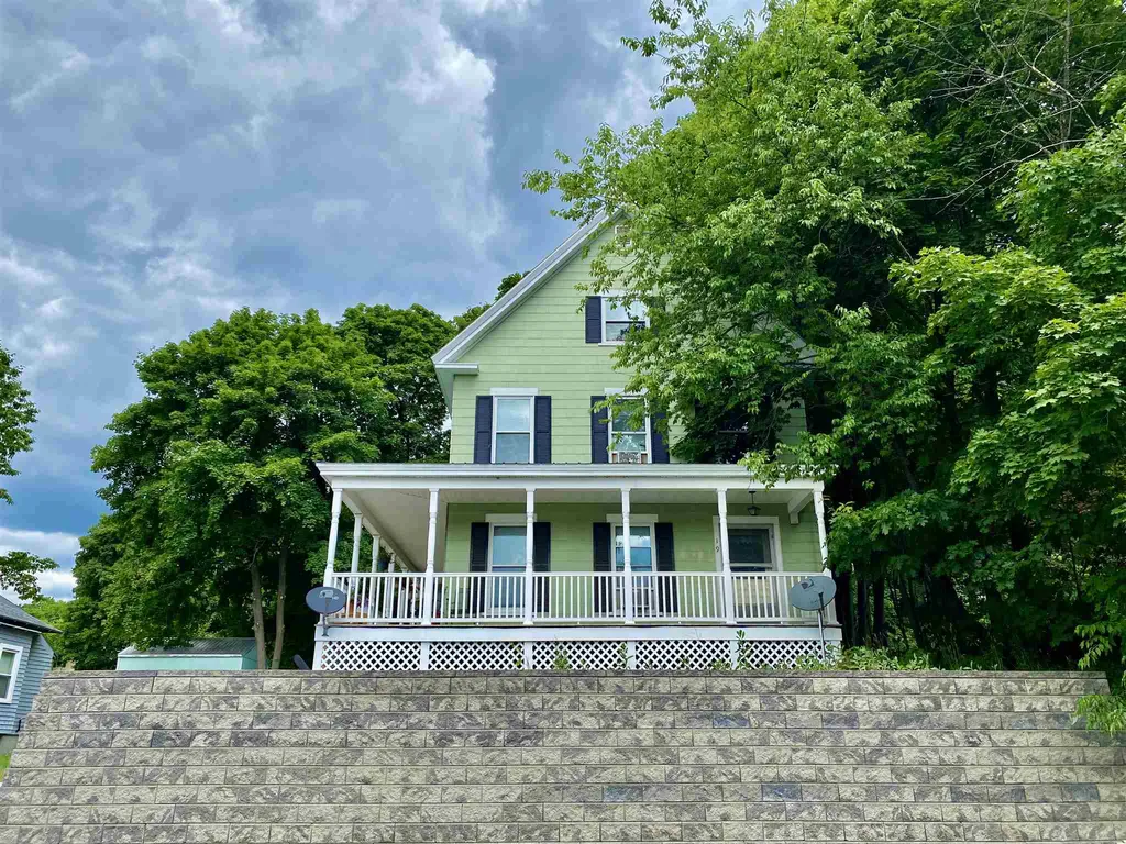 198 Baldwin Street Laconia NH 03246