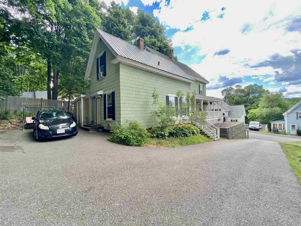 198 Baldwin Street Laconia NH 03246