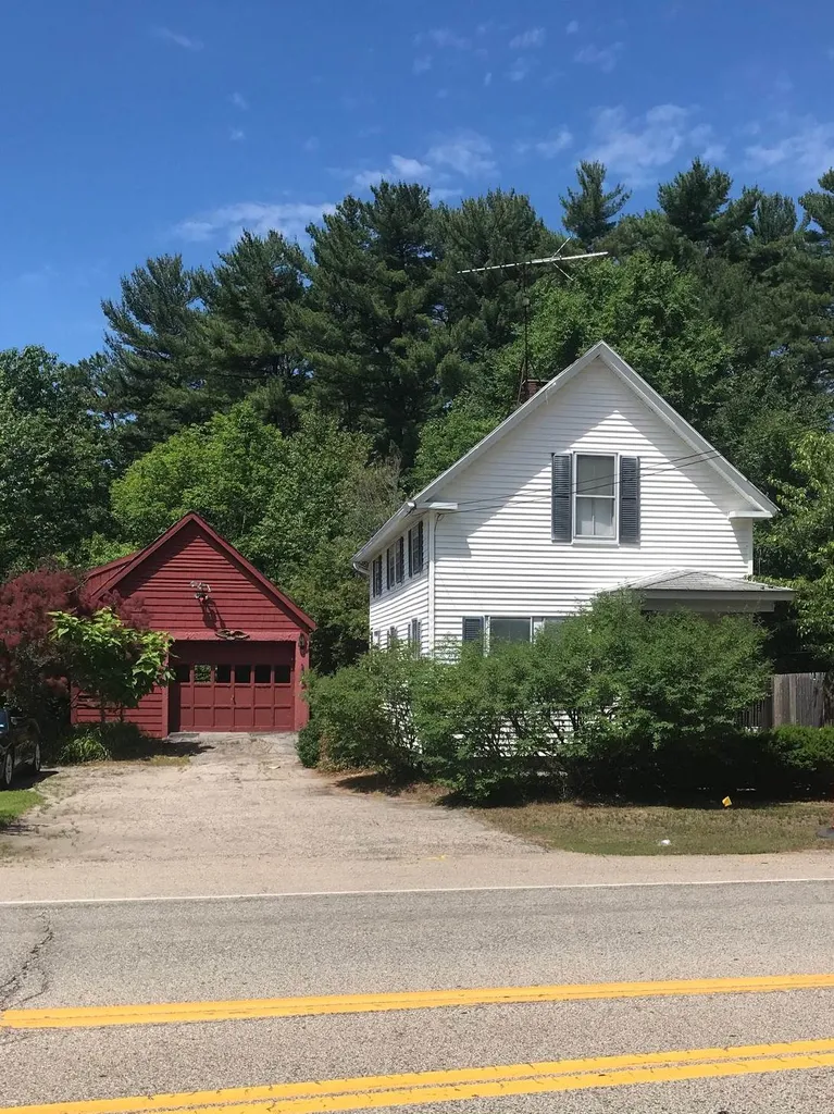 130 New Rochester Road Somersworth NH 03878