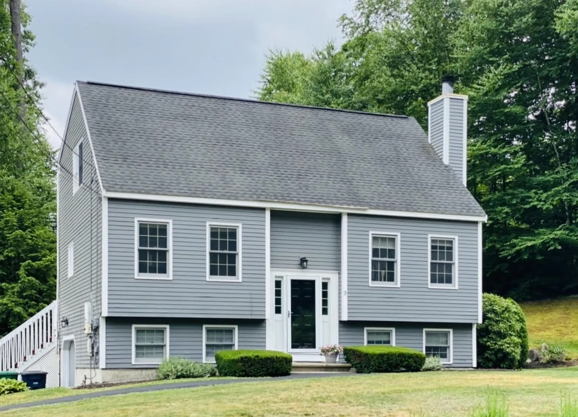 3 Brinton Drive Nashua NH 03064