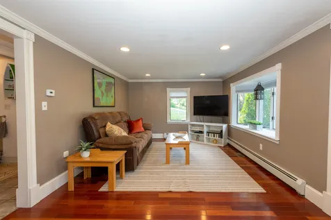75 Nashua Road Pelham NH 03076