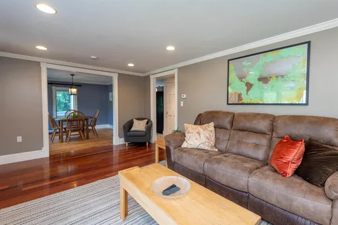 75 Nashua Road Pelham NH 03076