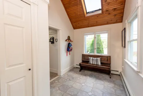 75 Nashua Road Pelham NH 03076