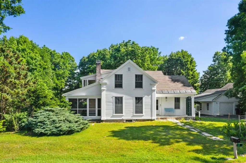 25 West Street Bennington VT 05257