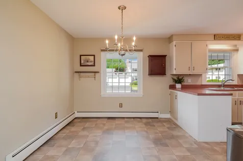 6 Madison Street Concord NH 03301