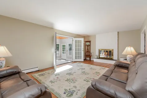 6 Madison Street Concord NH 03301