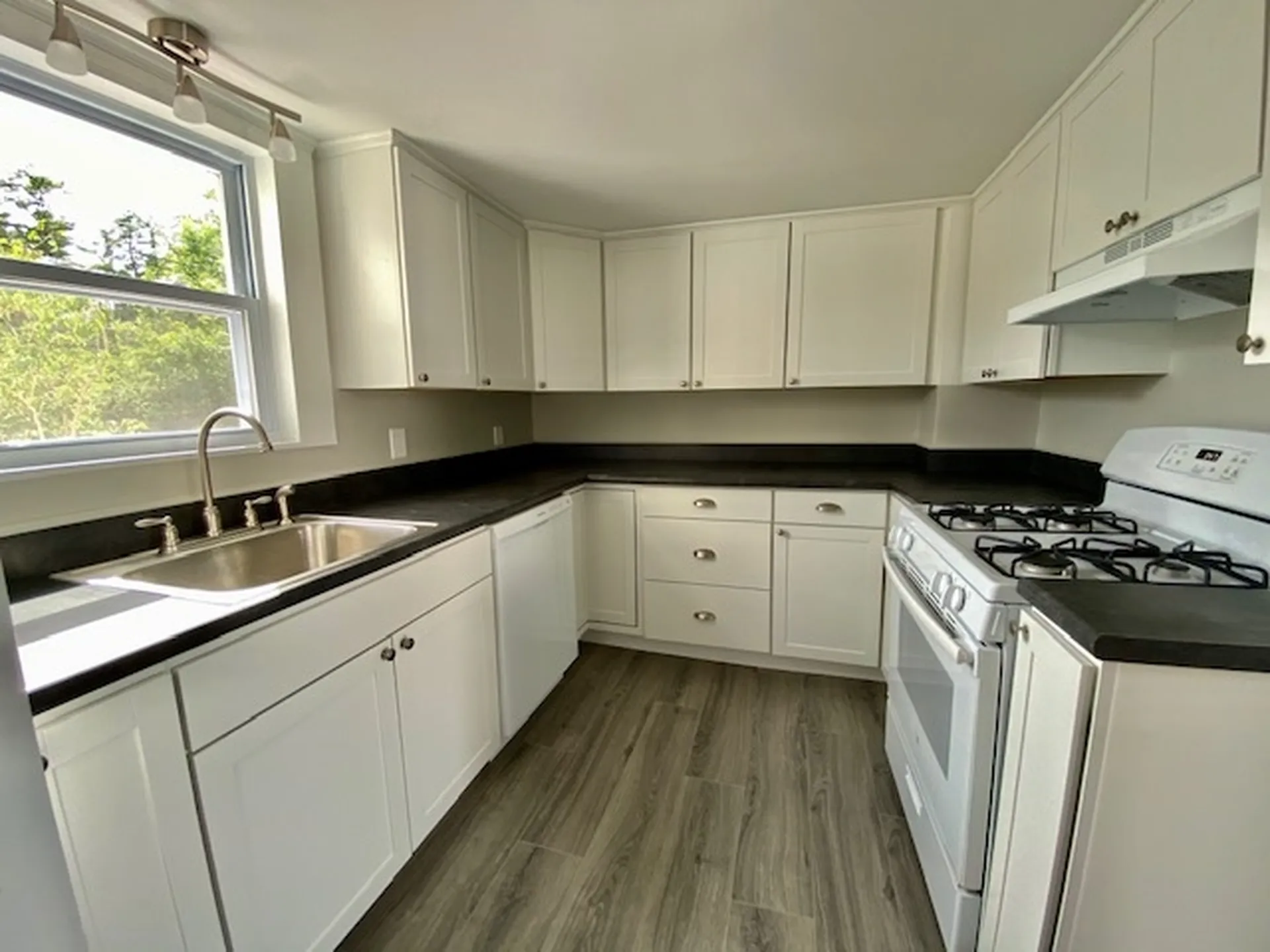 1 Garland Road Barnstead NH 03218