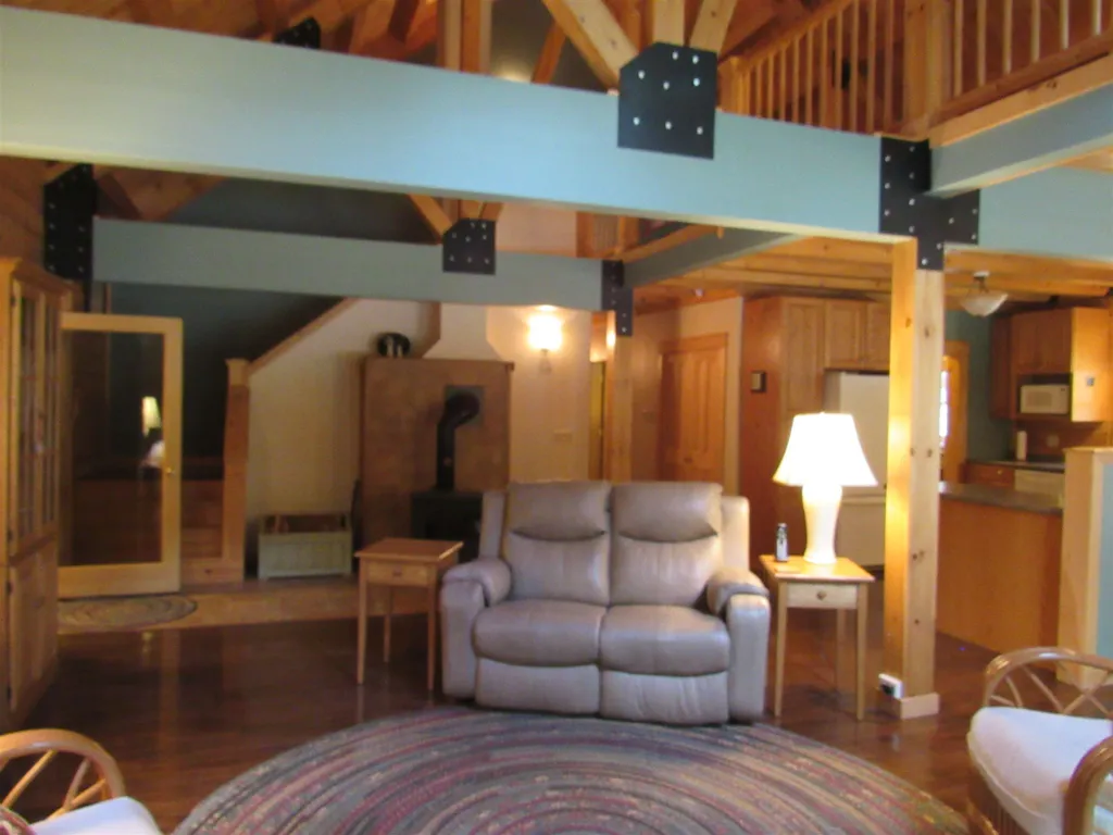672 Oxbow Road Hinsdale NH 03451