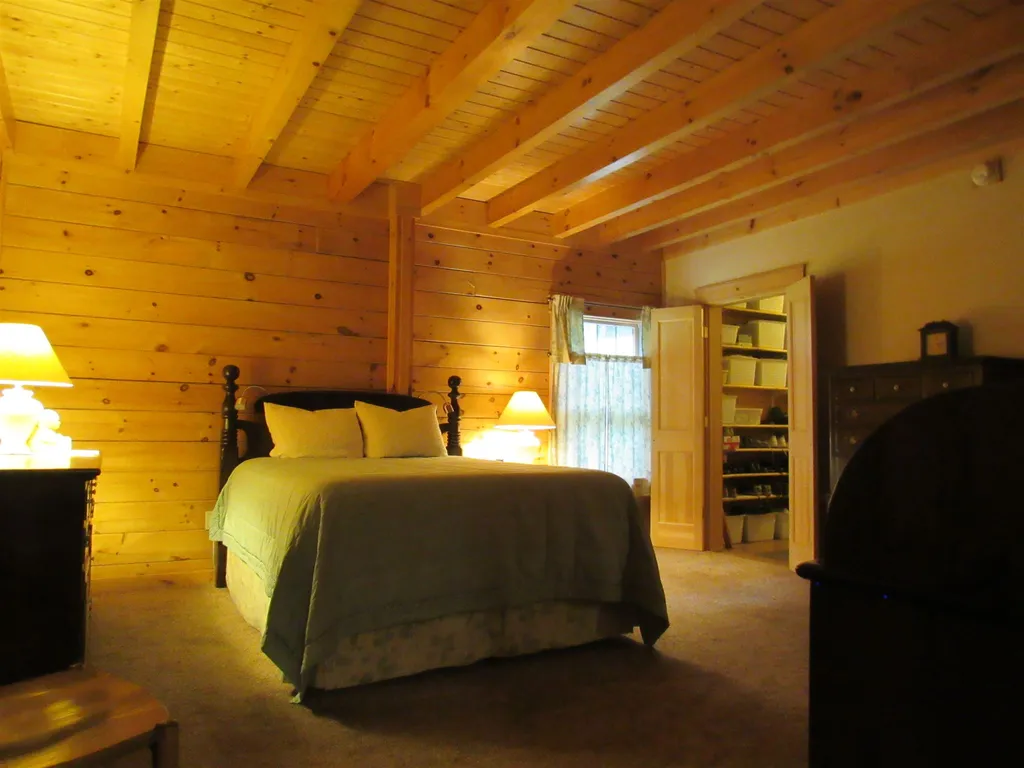 672 Oxbow Road Hinsdale NH 03451