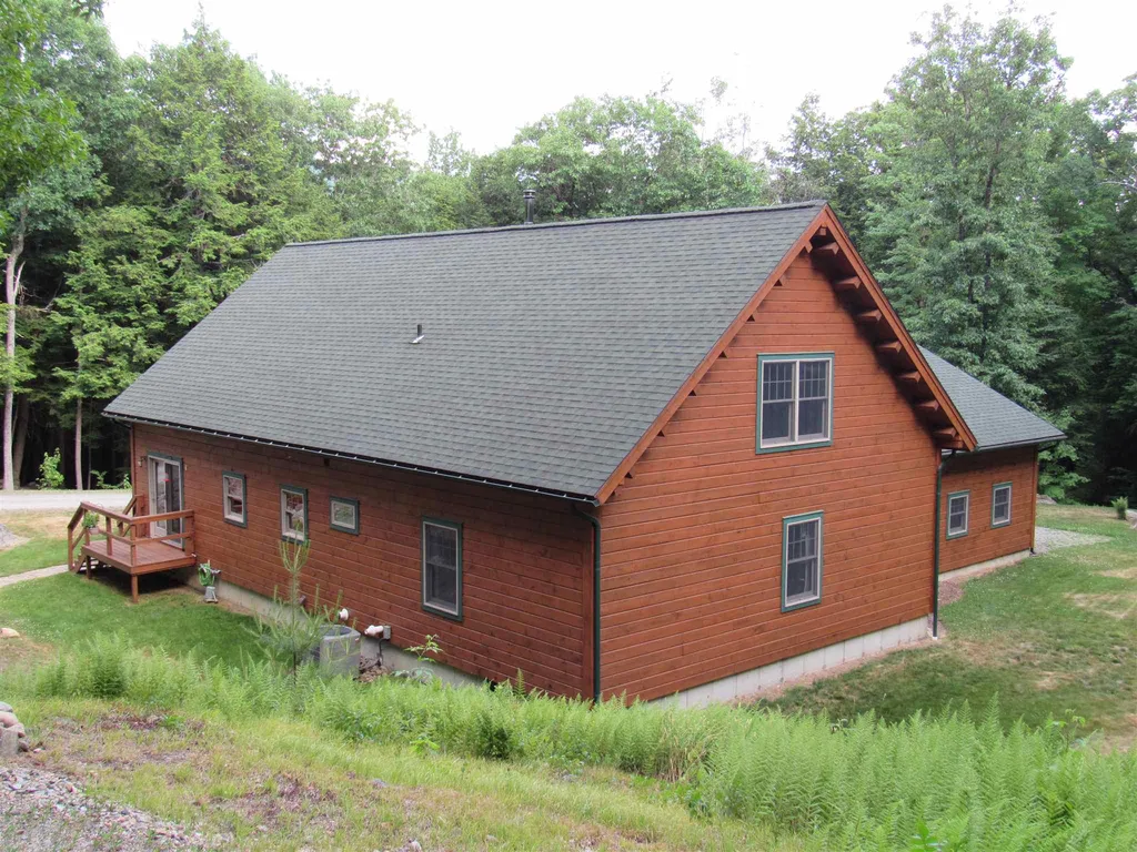 672 Oxbow Road Hinsdale NH 03451