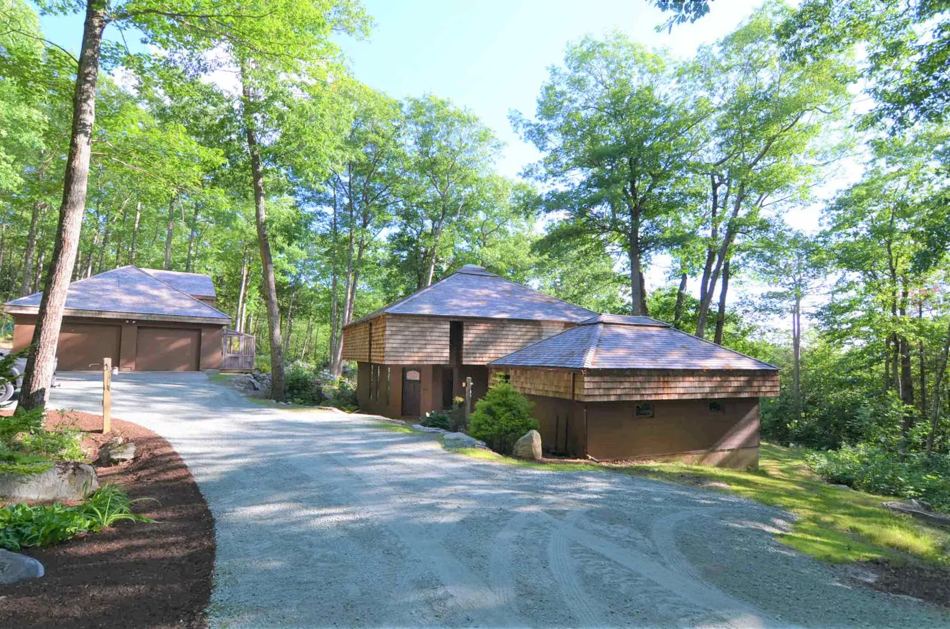 30 West Hill Road Sunapee NH 03782