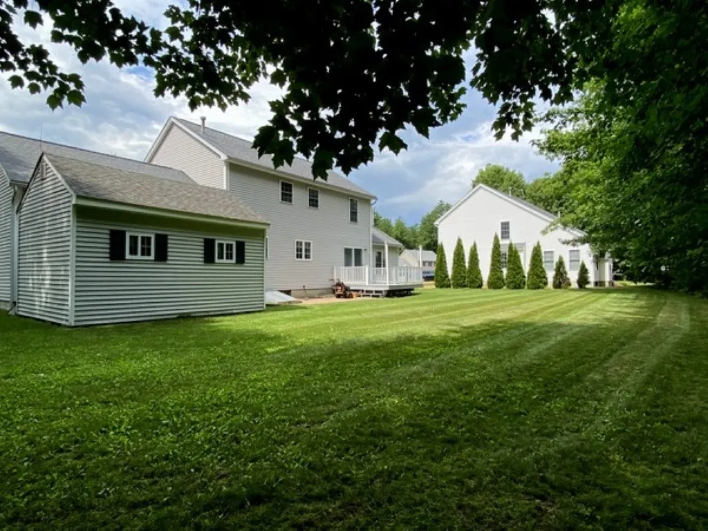 19 Bainbridge Drive Concord NH 03301