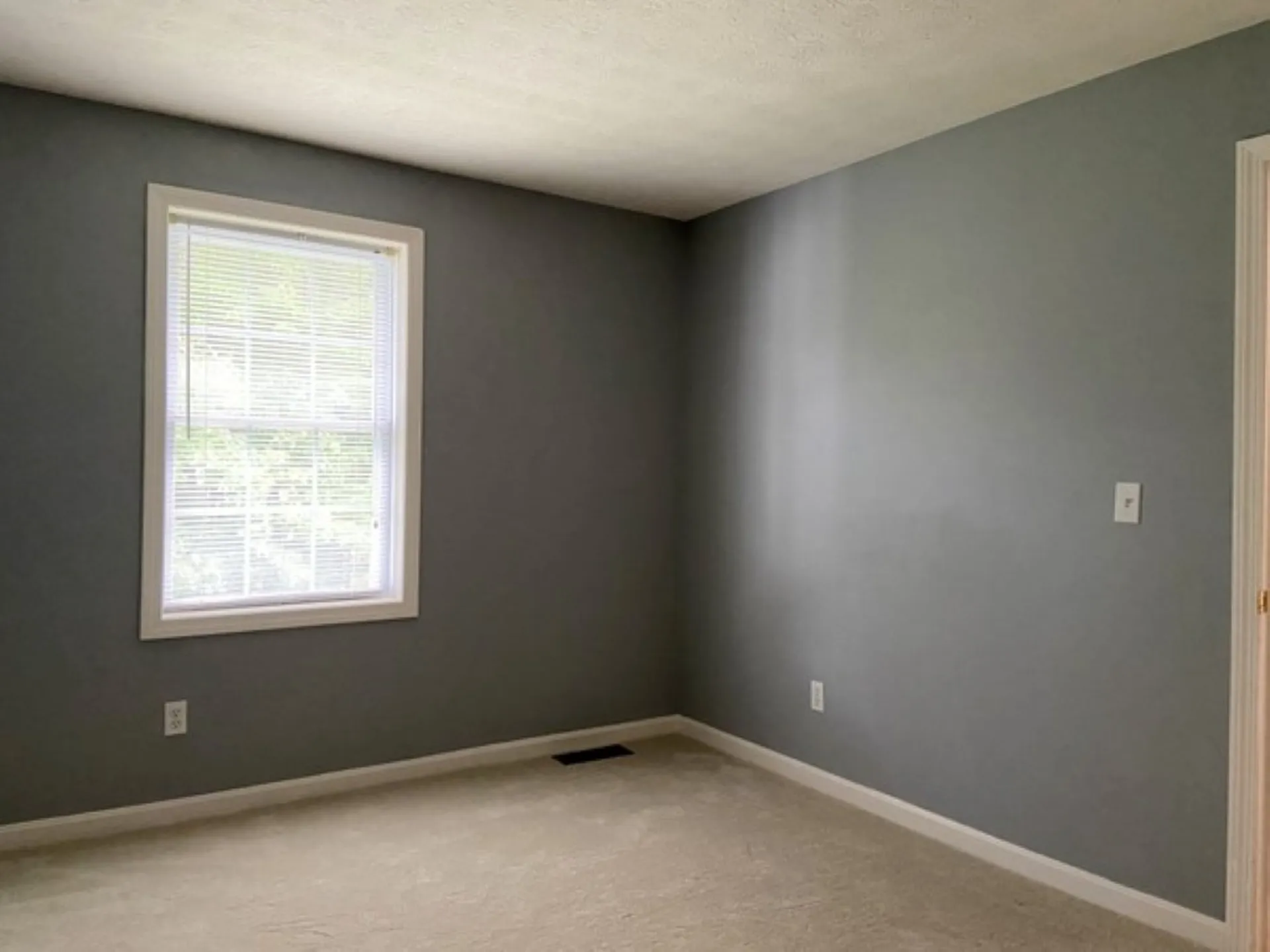 19 Bainbridge Drive Concord NH 03301