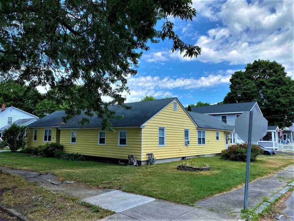 24 Williams Street Nashua NH 03060