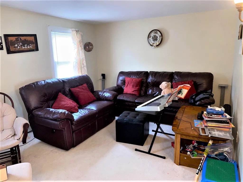 24 Williams Street Nashua NH 03060