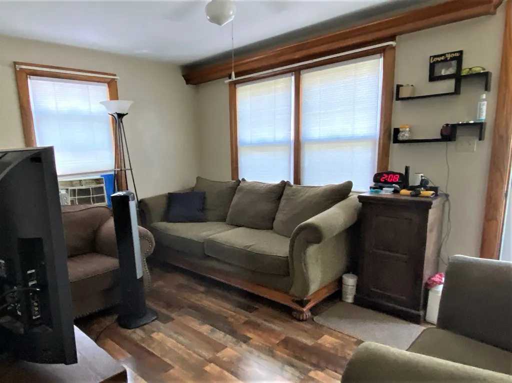 24 Williams Street Nashua NH 03060