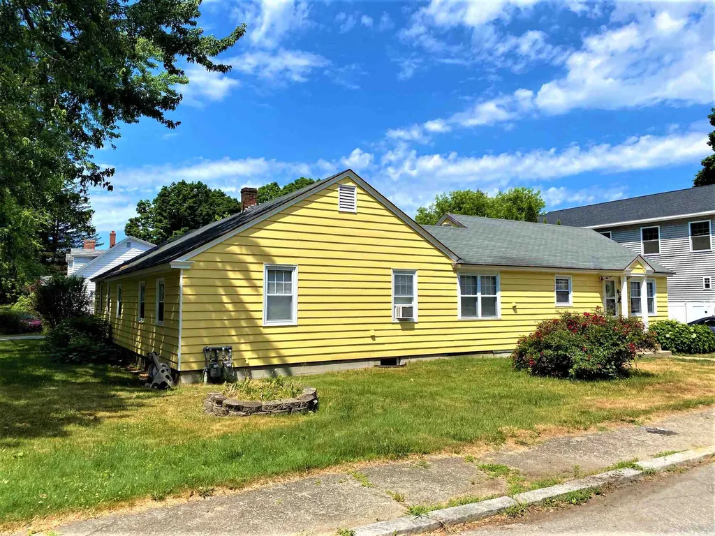 24 Williams Street Nashua NH 03060
