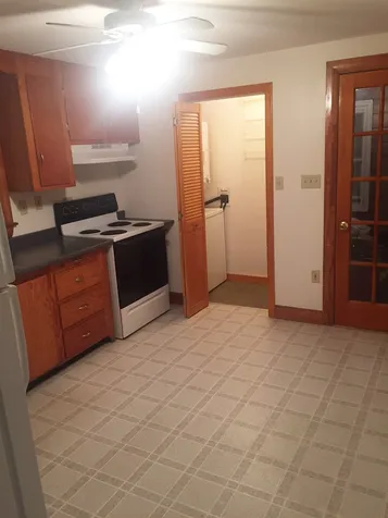 24 Williams Street Nashua NH 03060