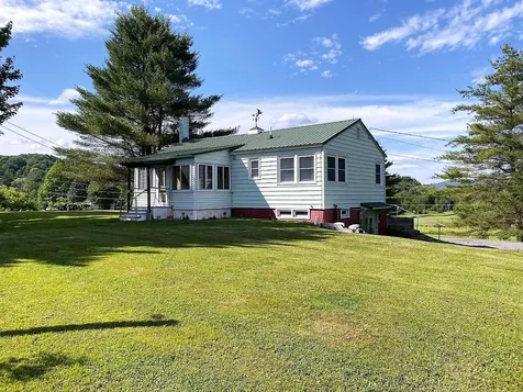 192 Laurel Lane Waterbury VT 05676