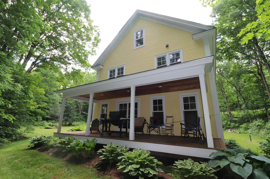 395 German Flats Road Fayston VT 05673