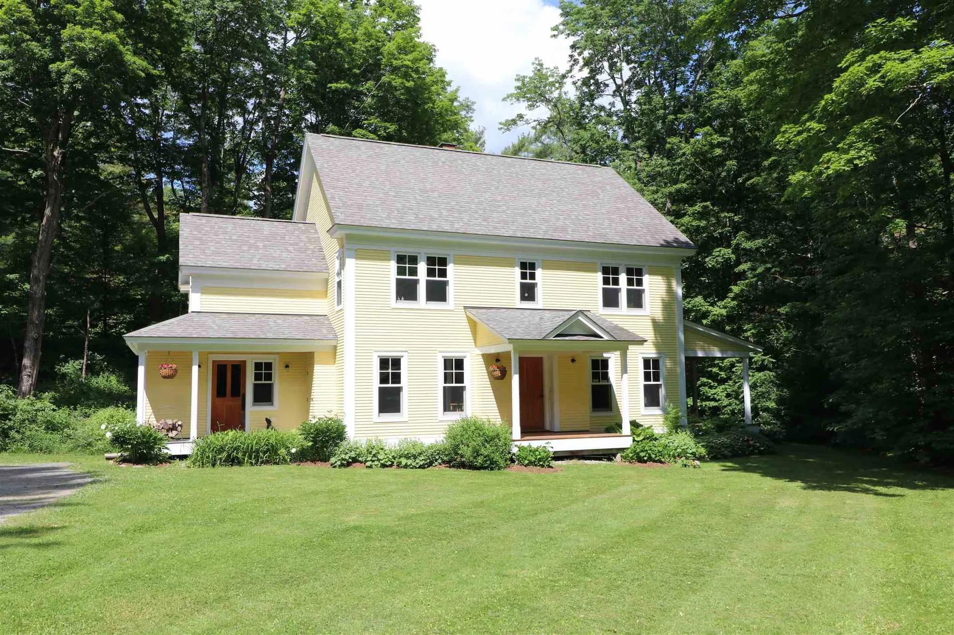 395 German Flats Road Fayston VT 05673