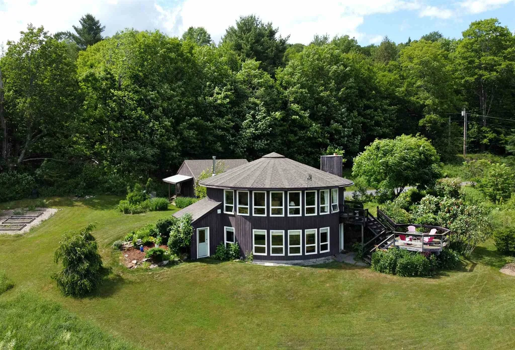 834 Thistle Hill Road Cabot VT 05647