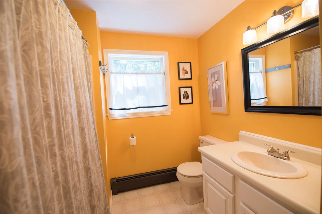 11 Brookfield Drive Rochester NH 03867