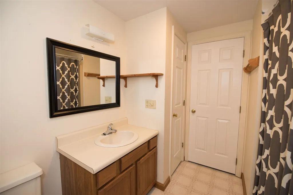 11 Brookfield Drive Rochester NH 03867