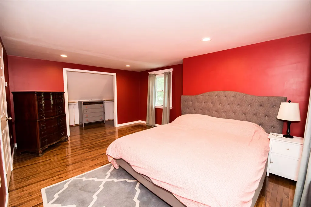 11 Brookfield Drive Rochester NH 03867