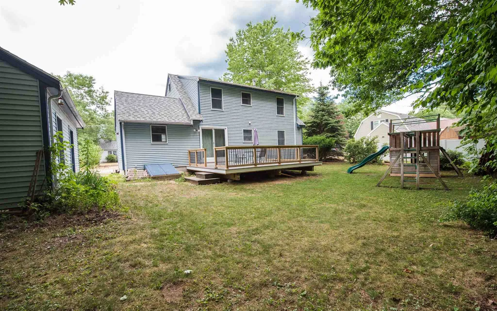 11 Brookfield Drive Rochester NH 03867