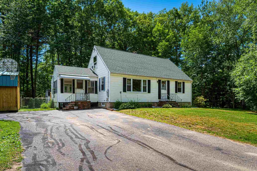 29 Sandy Lane Dover NH 03820