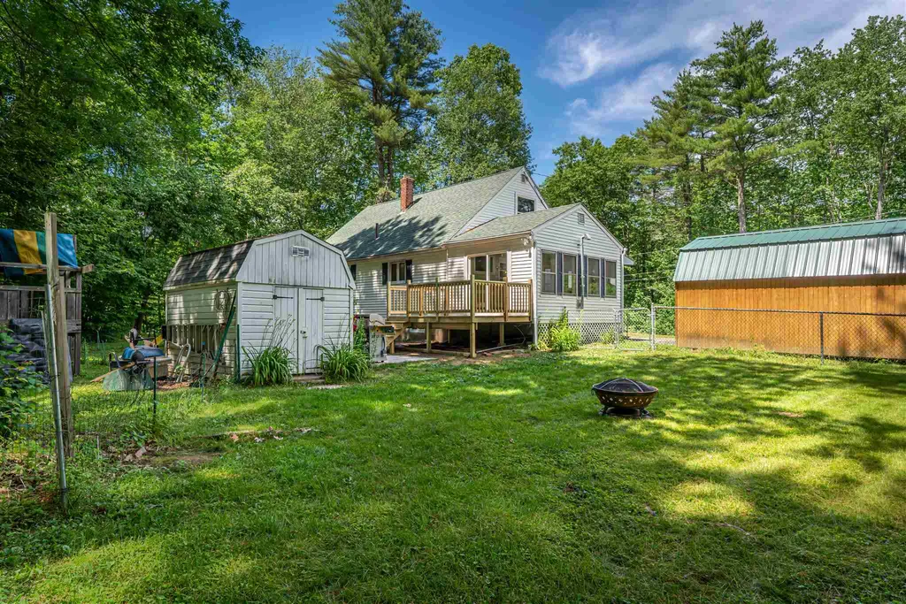 29 Sandy Lane Dover NH 03820