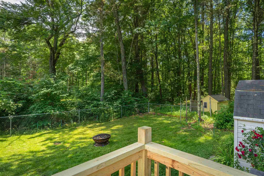 29 Sandy Lane Dover NH 03820