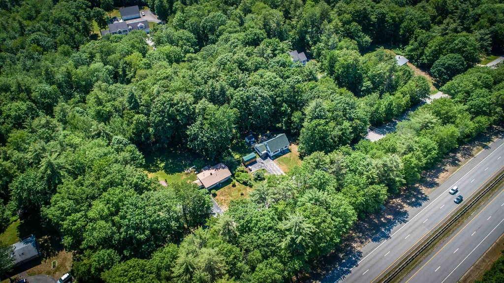 29 Sandy Lane Dover NH 03820