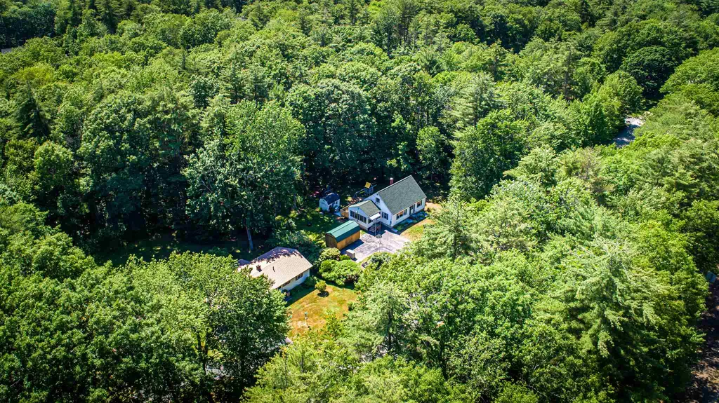 29 Sandy Lane Dover NH 03820