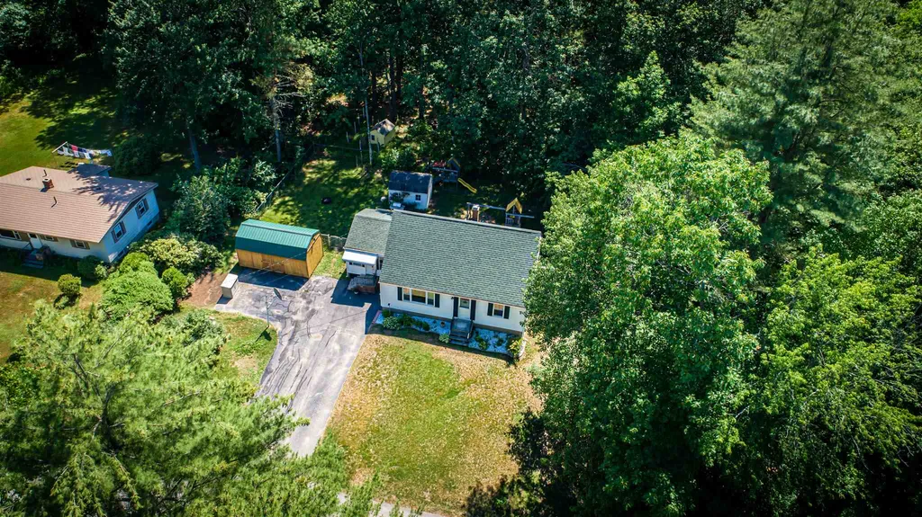 29 Sandy Lane Dover NH 03820