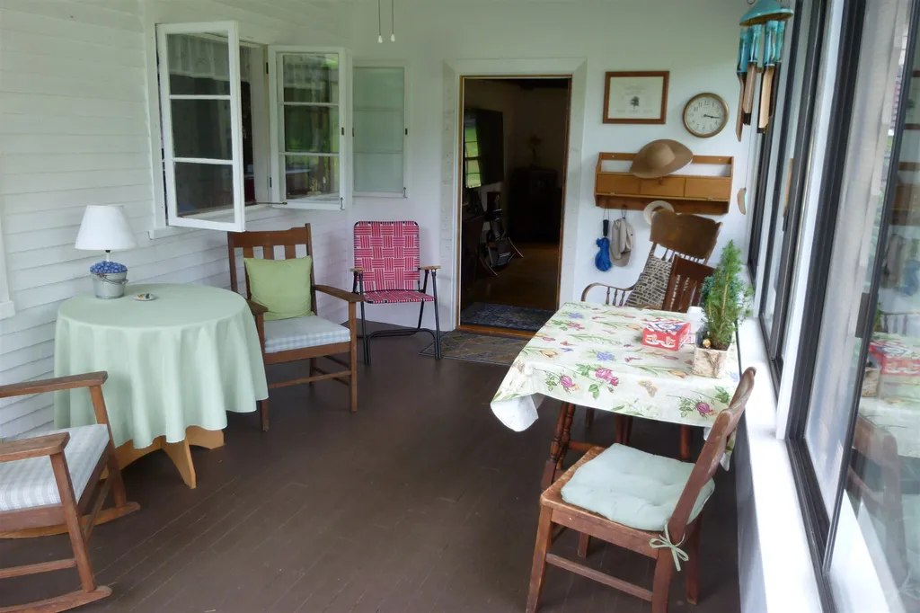 79 Upper Bay Road Sanbornton NH 03269