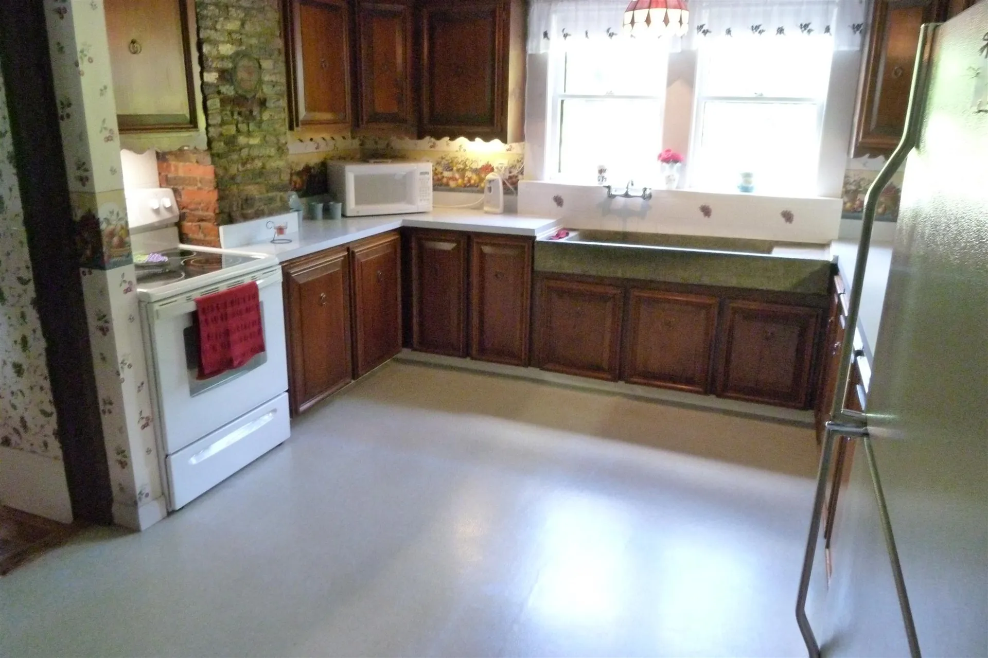 79 Upper Bay Road Sanbornton NH 03269