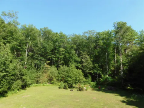 16 Willow Road Barrington NH 03825