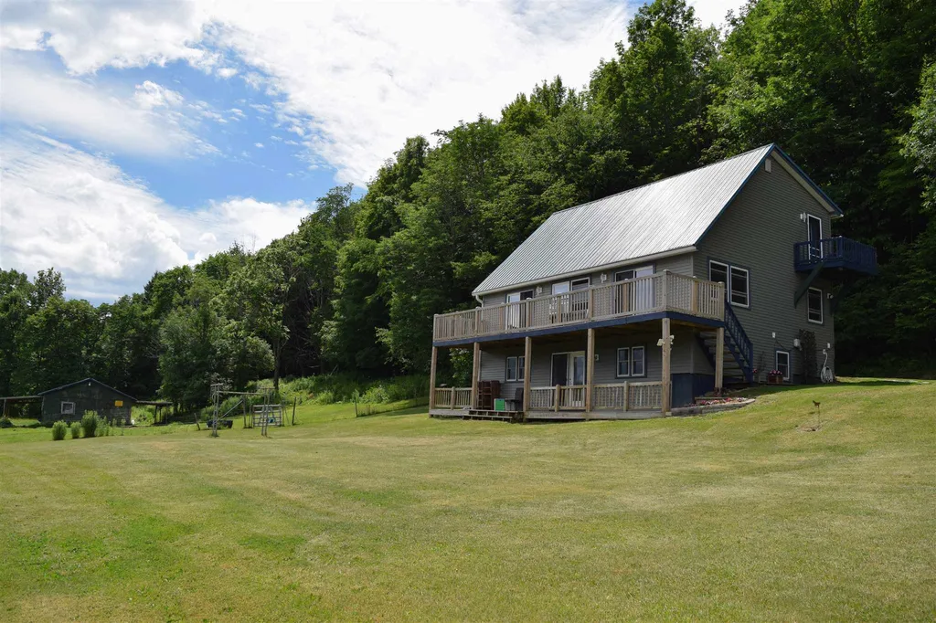 74 Summit Way Milton VT 05468