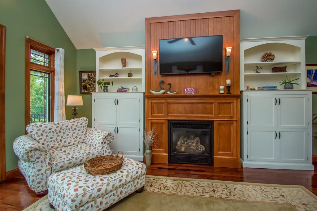 211 Soleil Mountain Laconia NH 03246-1836