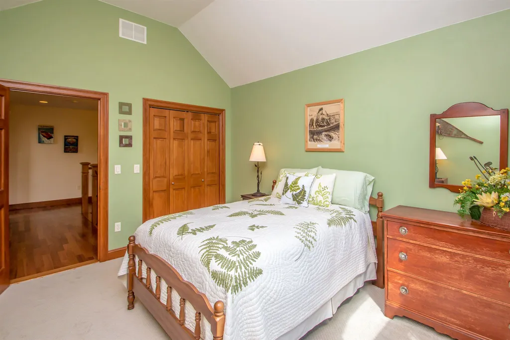 211 Soleil Mountain Laconia NH 03246-1836