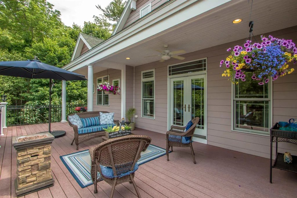 211 Soleil Mountain Laconia NH 03246-1836