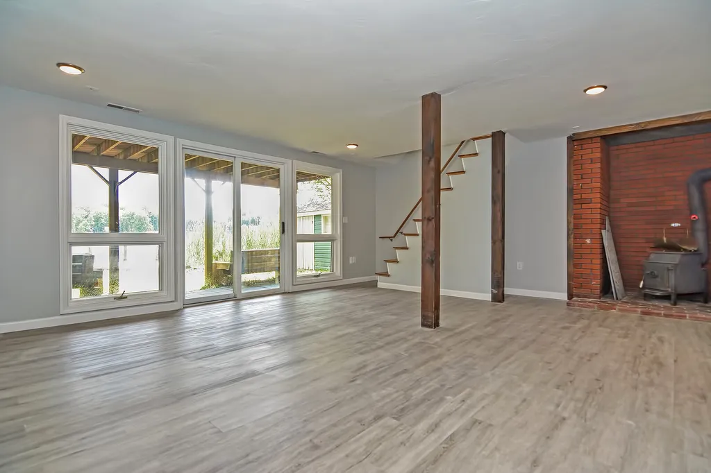 1057 Dover Road Epsom NH 03234