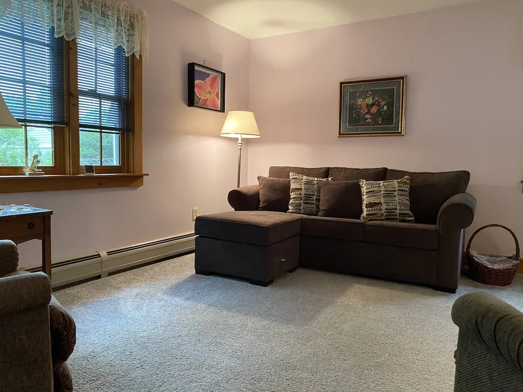 9 Meadow Road South Burlington VT 05403