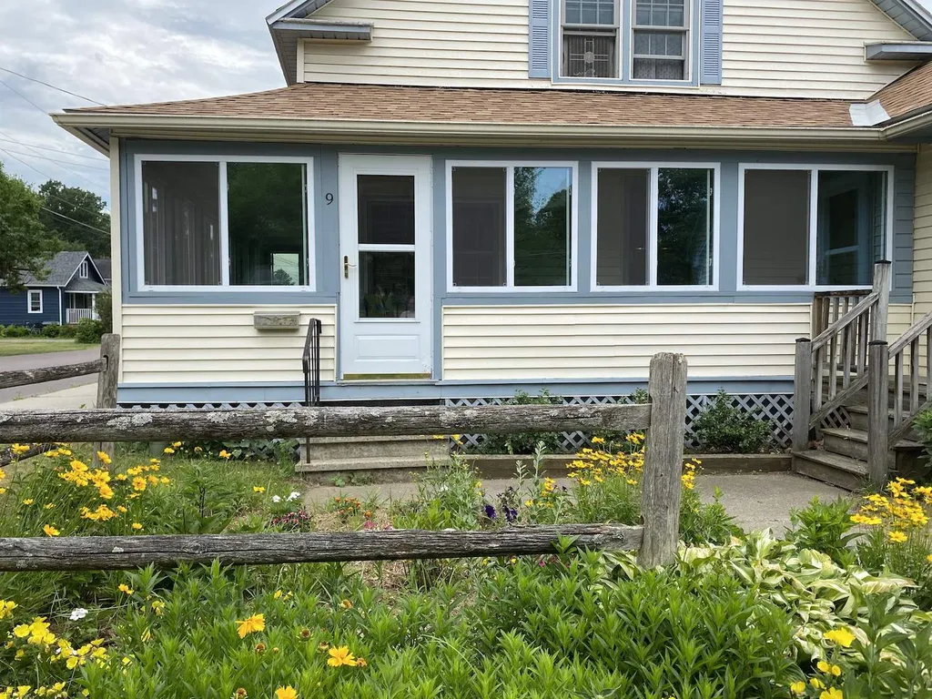 9 Meadow Road South Burlington VT 05403