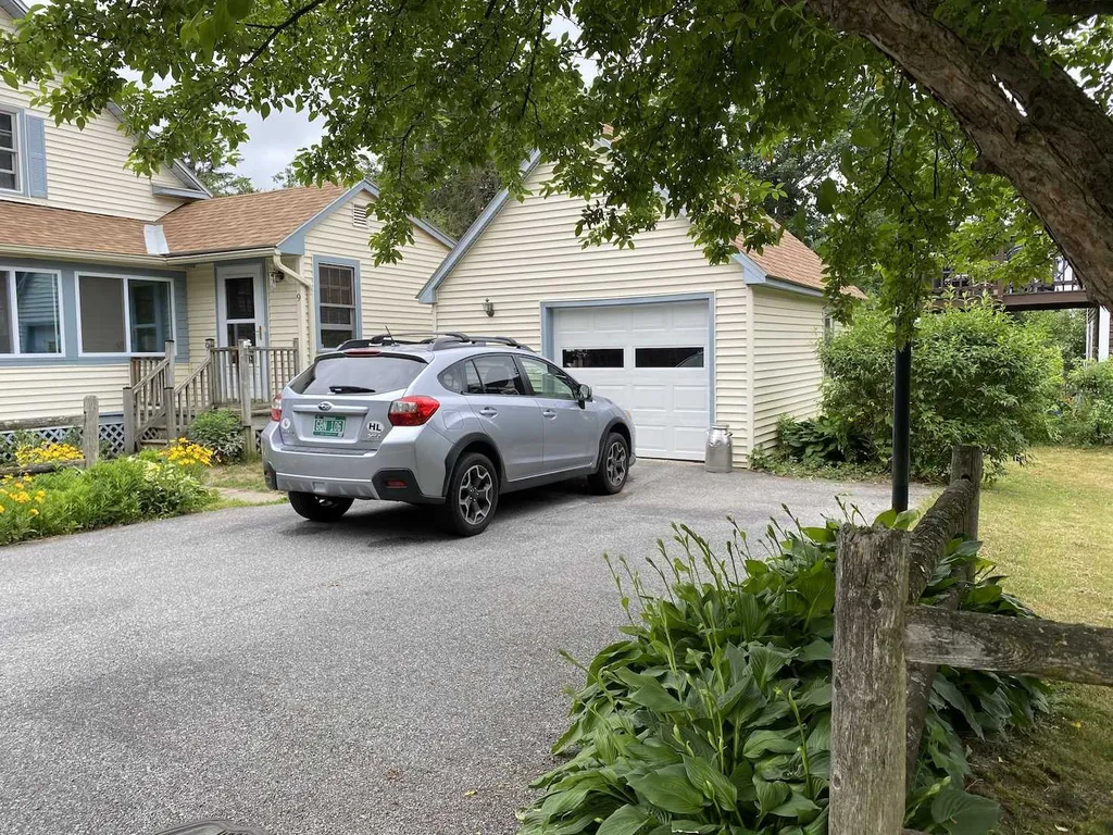9 Meadow Road South Burlington VT 05403