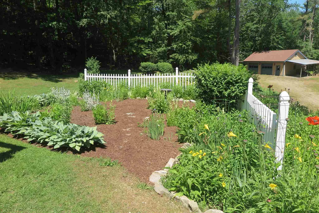 2190 Hardscrabble Road Bristol VT 05443