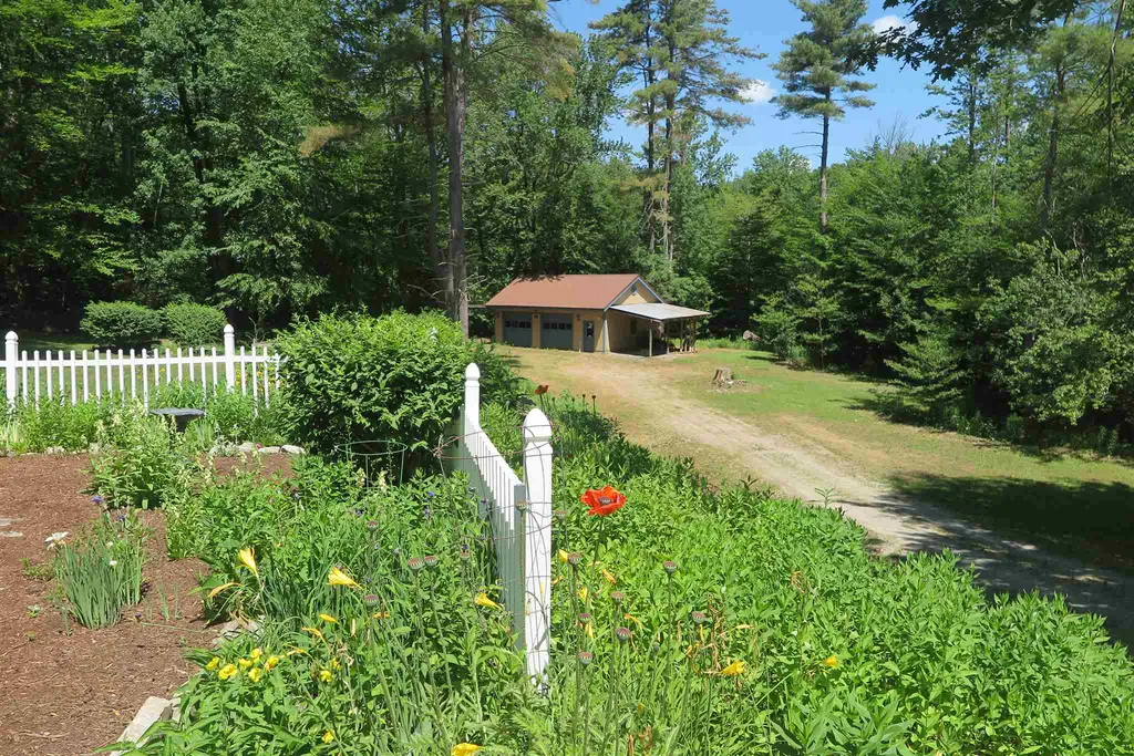 2190 Hardscrabble Road Bristol VT 05443